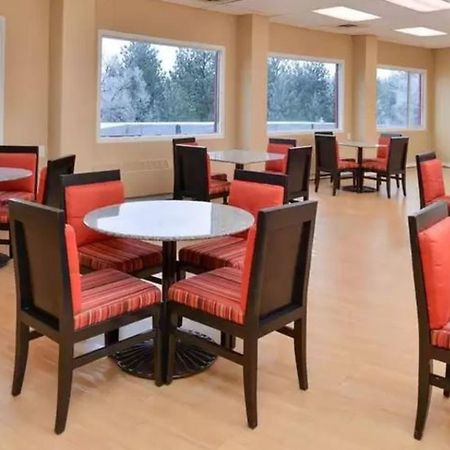Quality Inn & Suites Airport Spokane Exterior foto