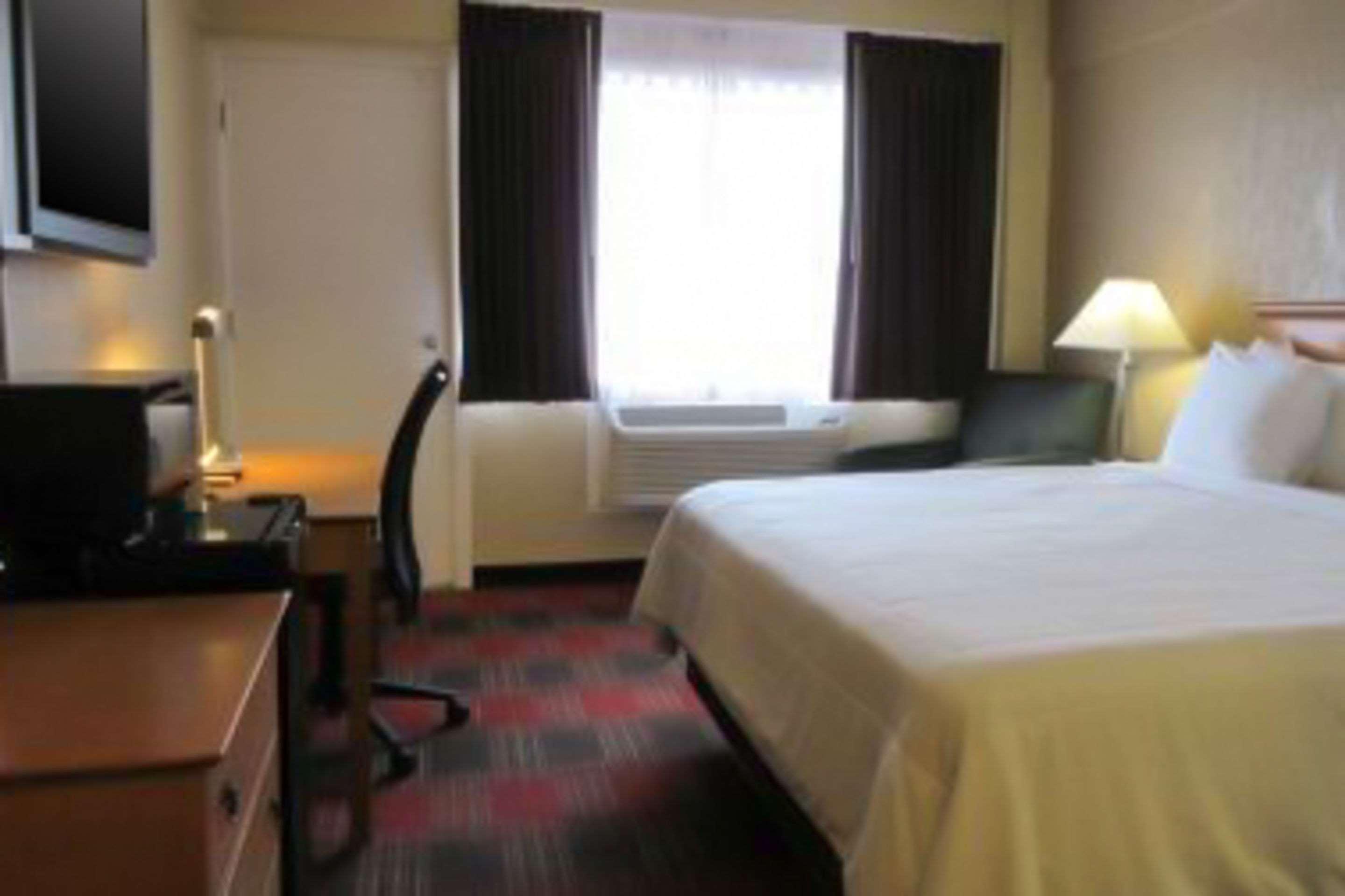 Quality Inn & Suites Airport Spokane Exterior foto