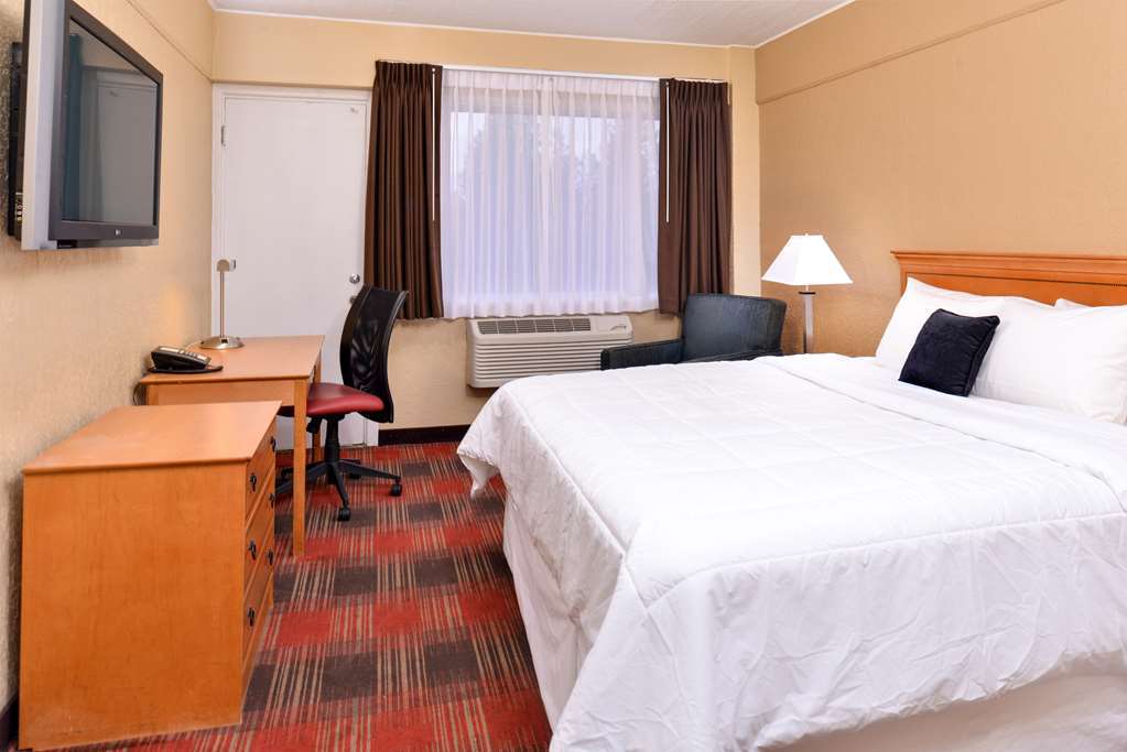 Quality Inn & Suites Airport Spokane Quarto foto